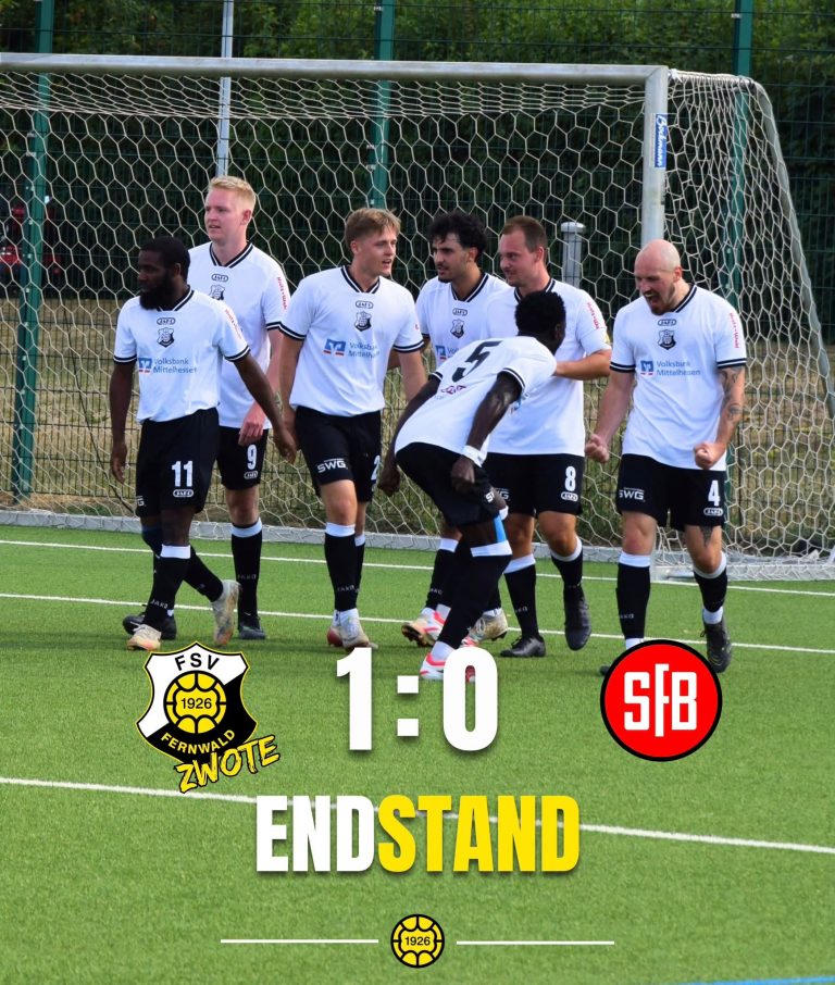 Mit einer geschlossenen Teamleistung, großem Kampfgeist und einem überragenden Max Zulauf im Tor startet unsere Zwote mit einem 1:0-Erfolg gegen den Meisterschaftsfavoriten aus Burkhardsfelden in die neue Saison!